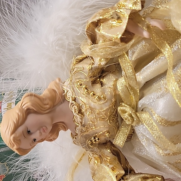 Holiday Style 12" Fiber Optic lighted Angel Tree topper - Picture 12 of 13